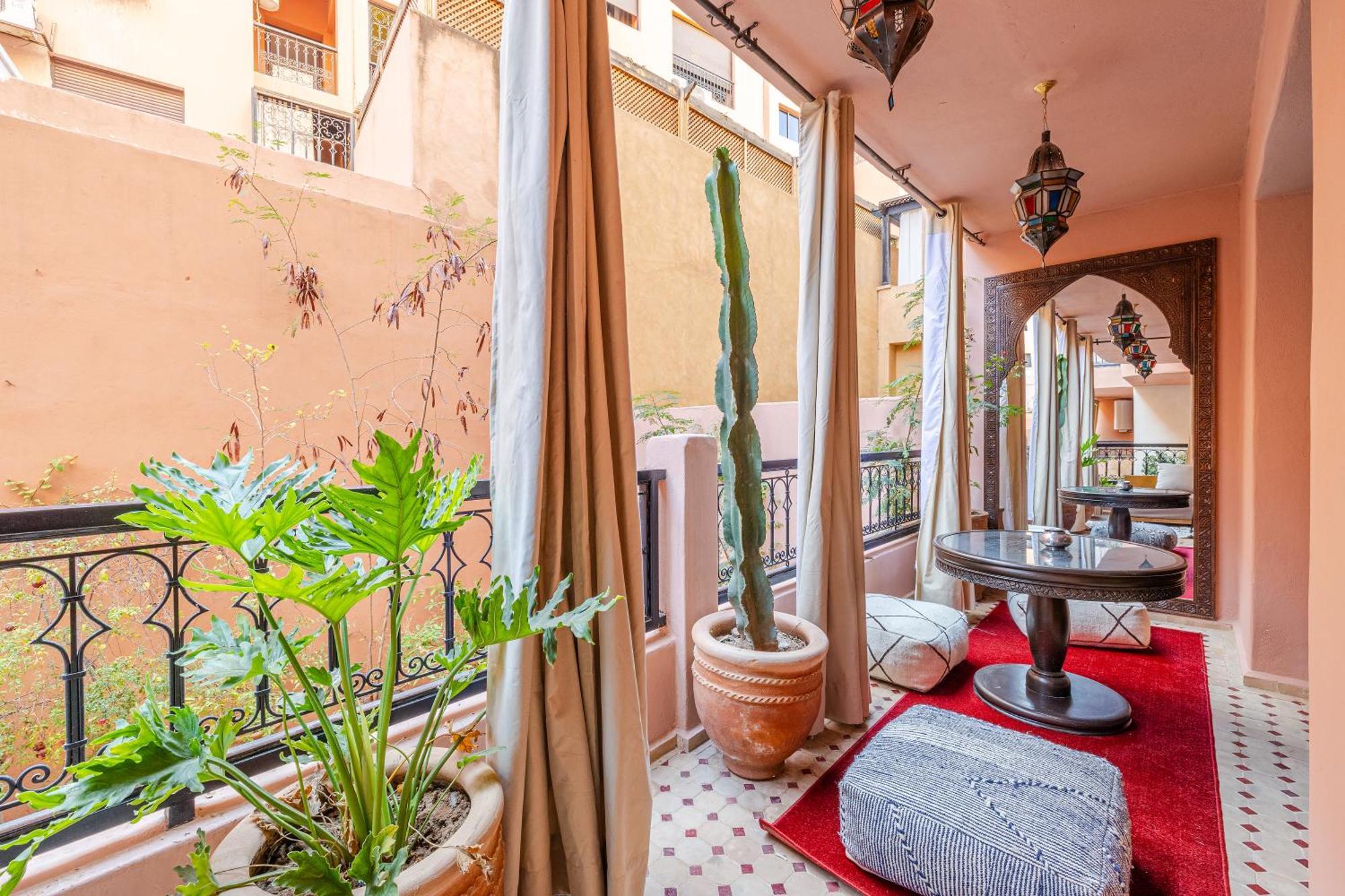 Appartement Moderne En City Center Marrakech-Gueliz Marakeş Dış mekan fotoğraf